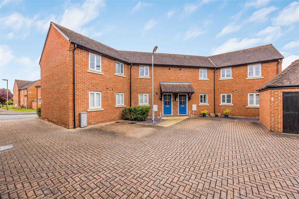 Property photo 2 of 14 Flat 3 Moulier Court, St Georges Road, Denmead-Sma
