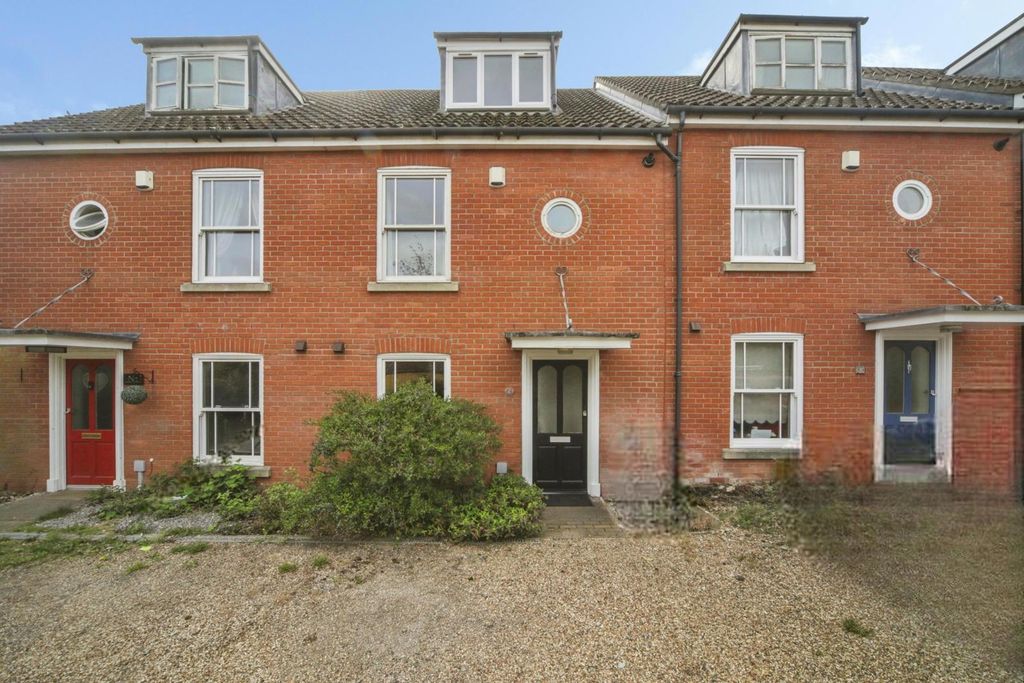 Property photo 1 of 18 Pbox-Img.Jpg