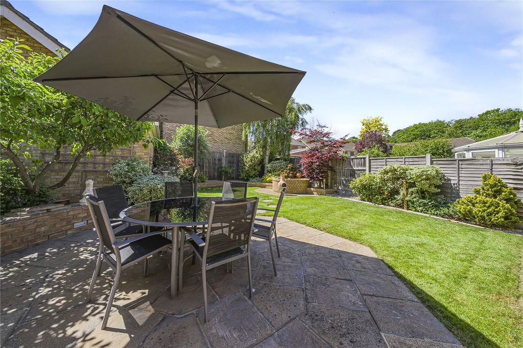 Additional image 40 of 5 bed detached house for saleCortland Close, Crayford, Kent DA1