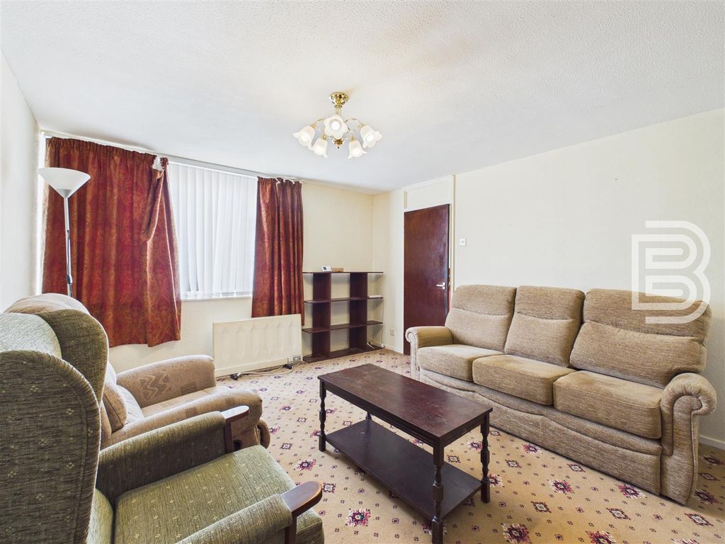 Property photo 3 of 13 Cam03823G0-Pr0149-Still008.Jpg