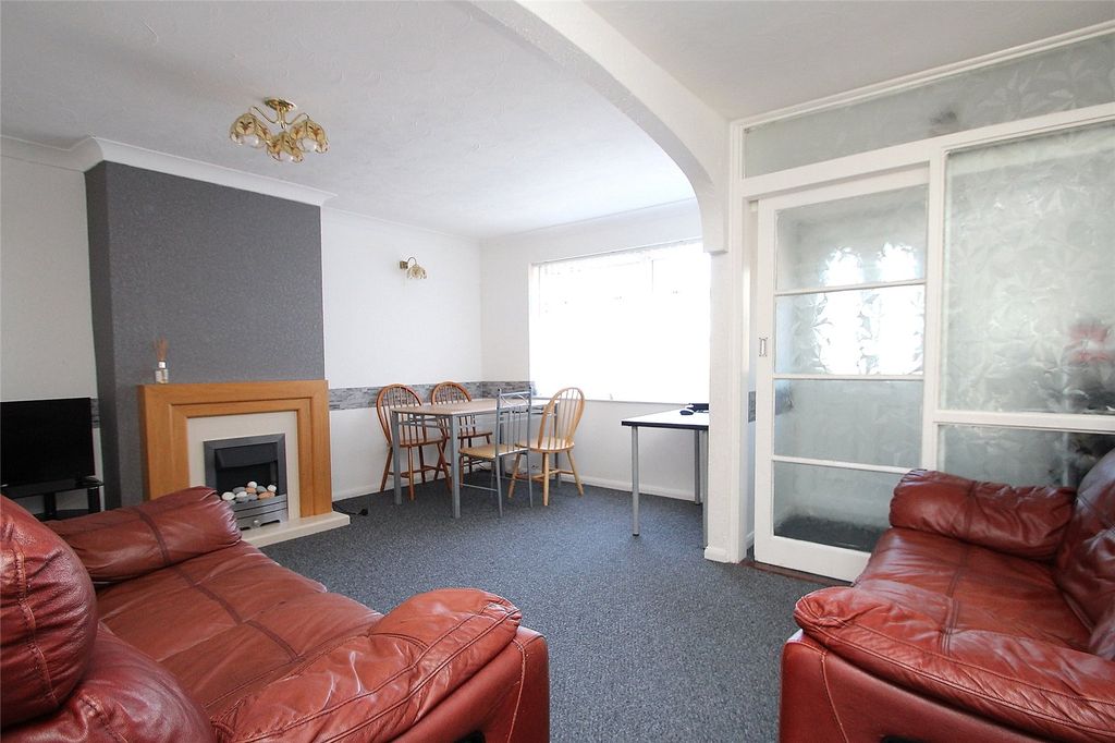 Property photo 2 of 12 Picture No. 03