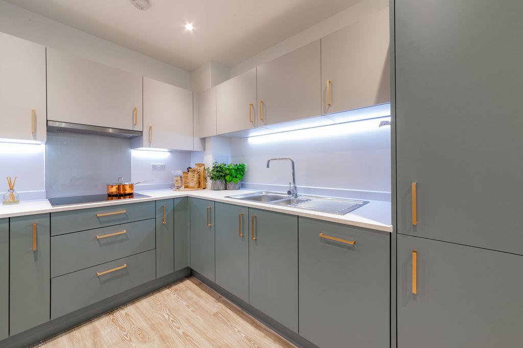 Property photo 1 of 6 24.08.15 Cside F17 1Bed Apt-63