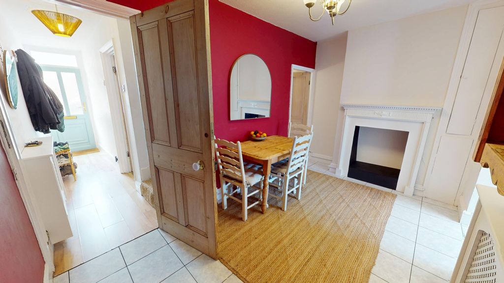 Property photo 2 of 18 33-St-Annes-07222025_180543
