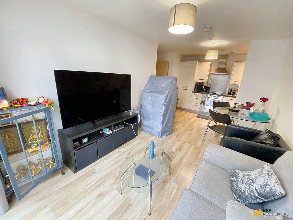 Property photo 3 of 14