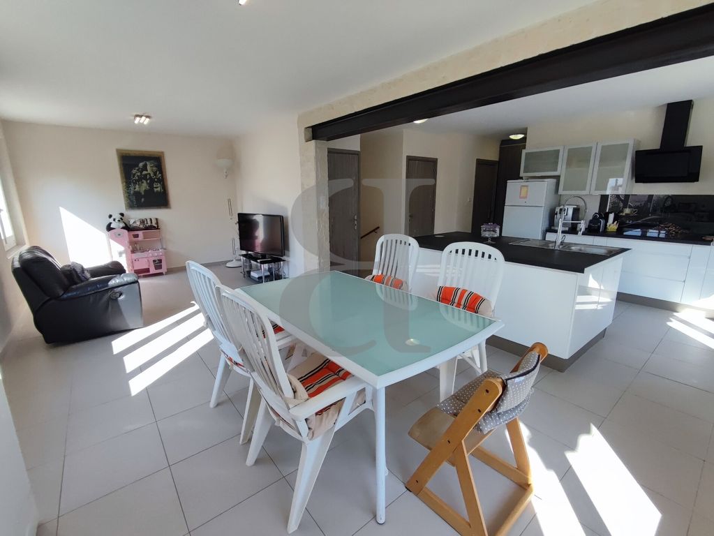 Property photo 3 of 29