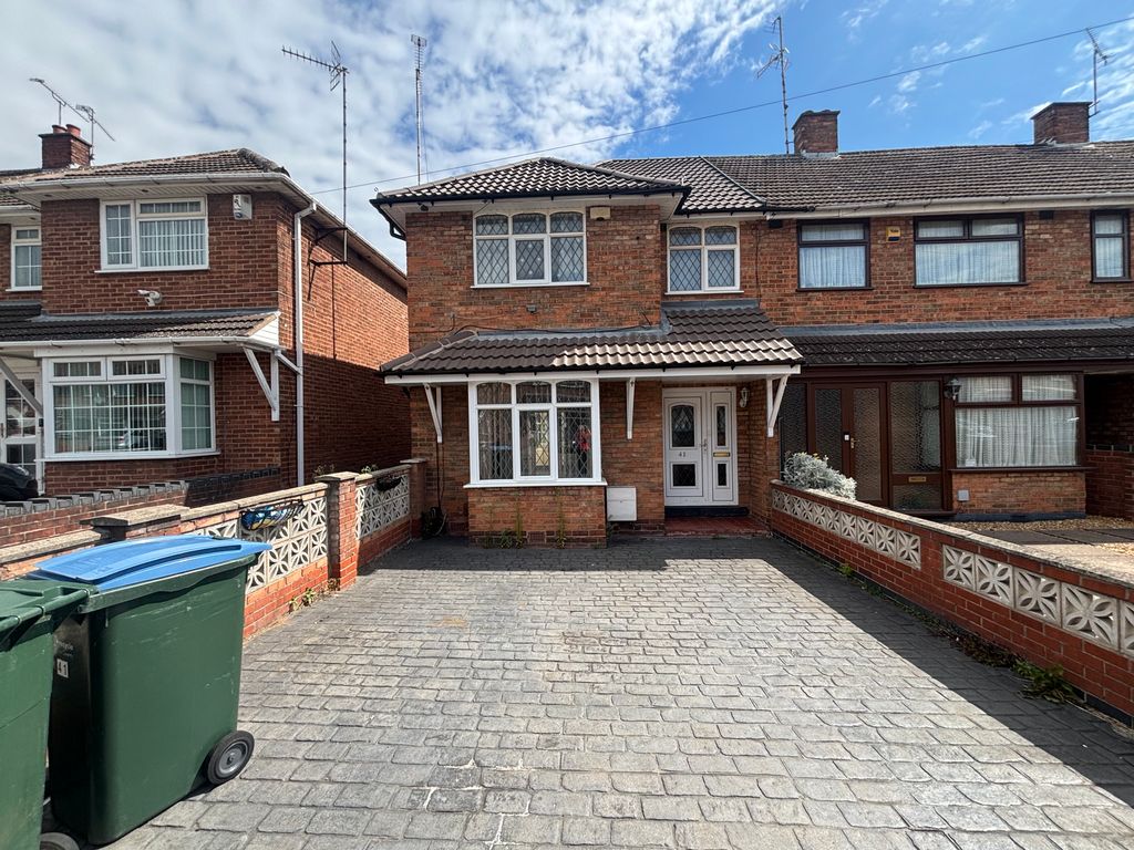 Property photo 1 of 11 Image