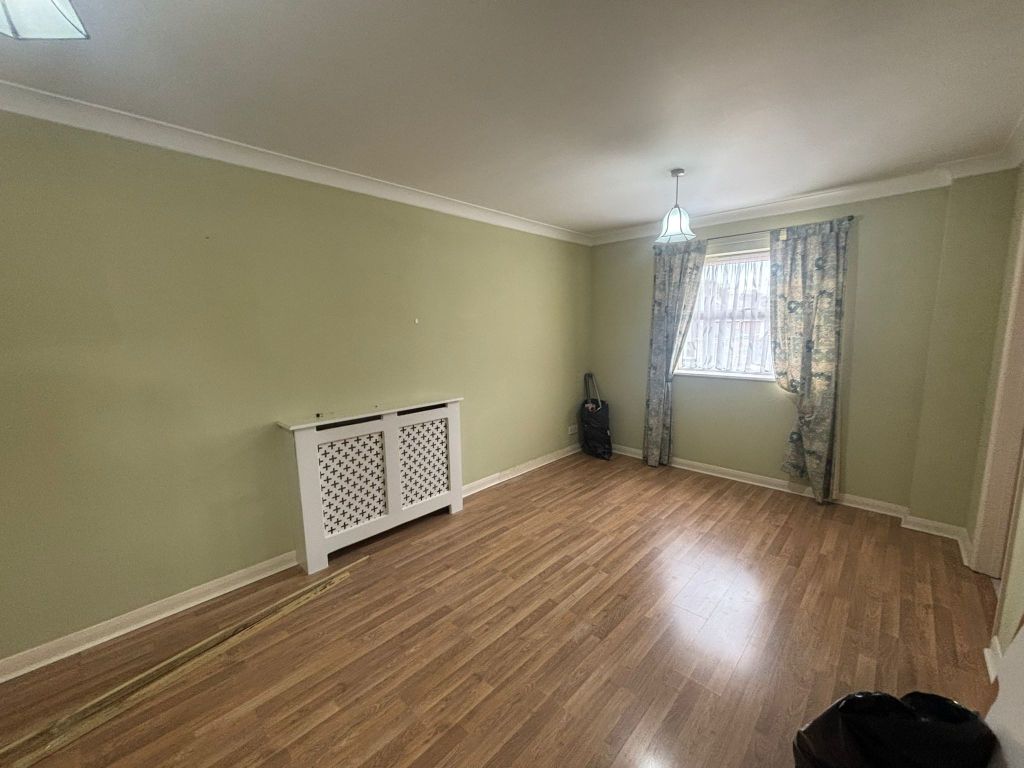 Additional image 2 of 2 bed maisonette to rentCemetery Road Bakers Court, Ryde PO33