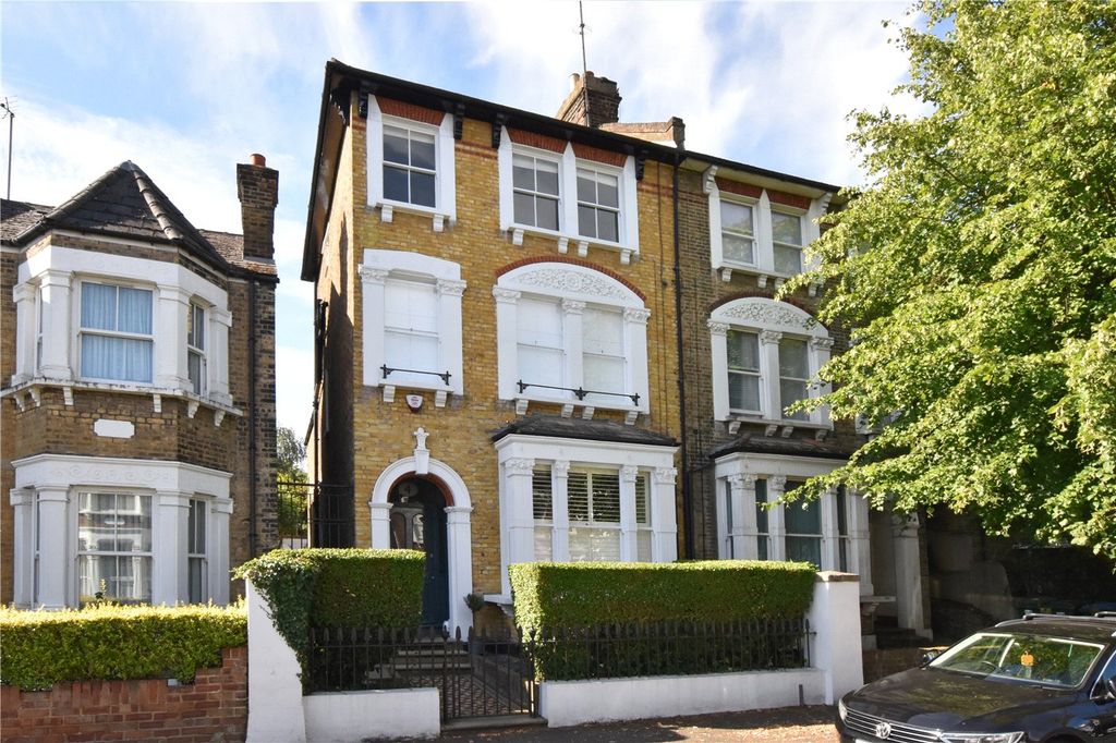 Property photo 1 of 29 Picture No. 38