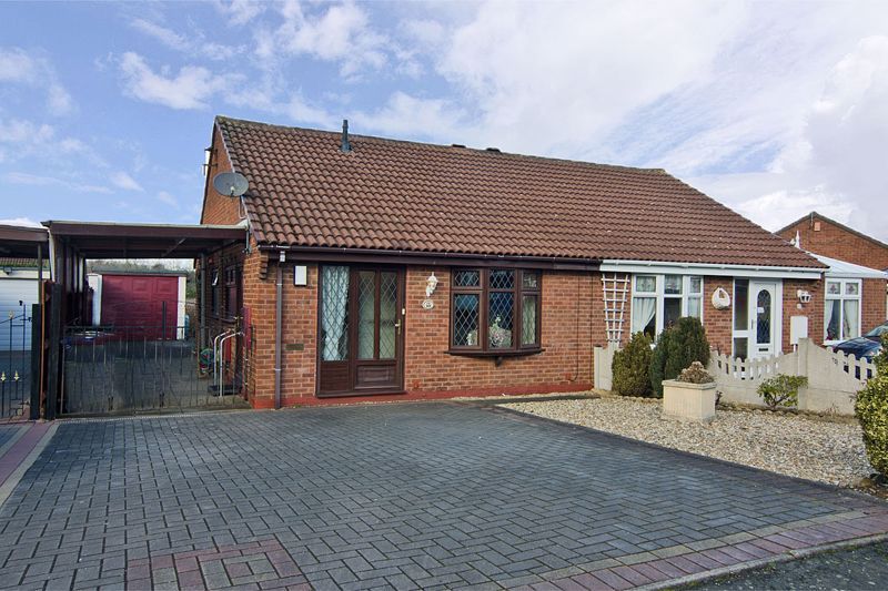 Property photo 1 of 13 Photo 12