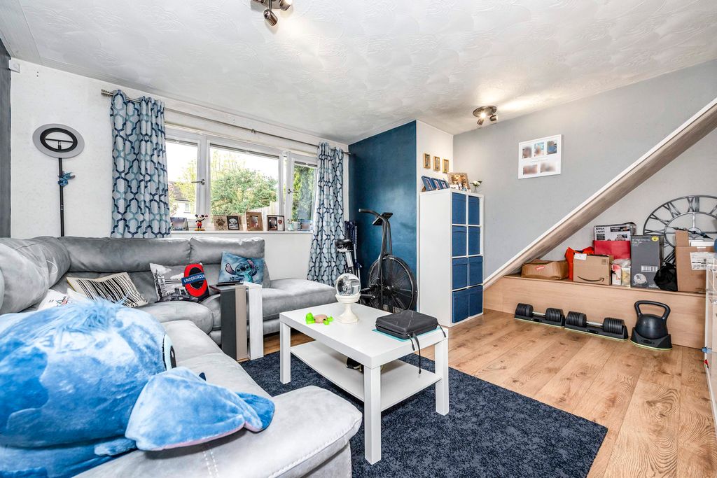 Property photo 2 of 13 Photo #2