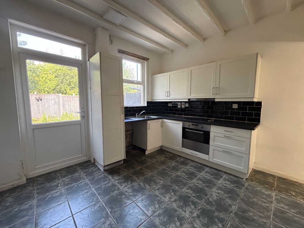 Property photo 2 of 11 Image