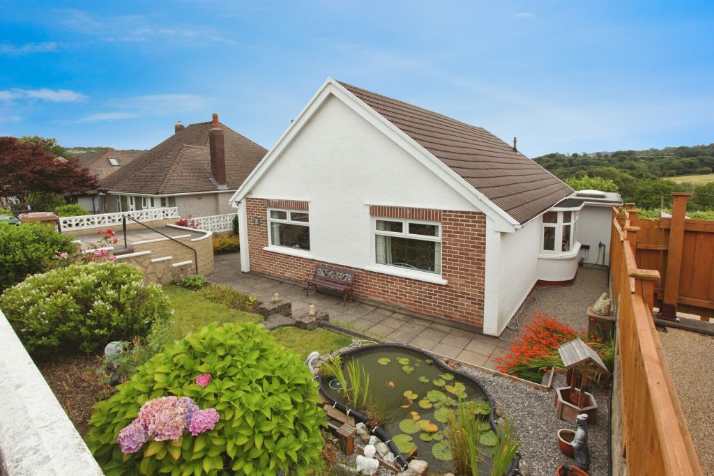 Property photo 1 of 24