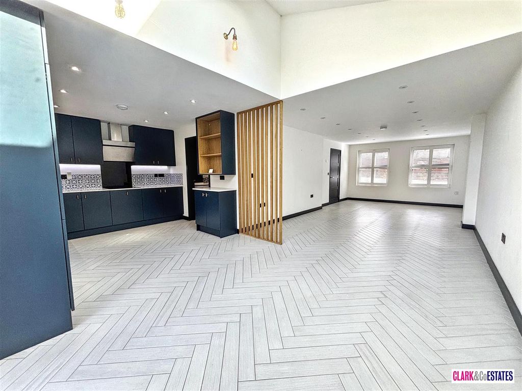 Property photo 2 of 16 Open Plan Kitchen/Dining