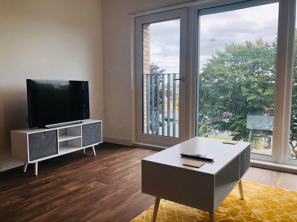 Property photo 3 of 8 Living Room