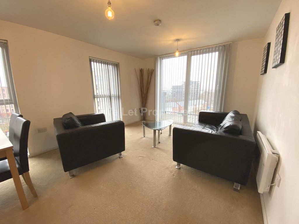 Property photo 2 of 9