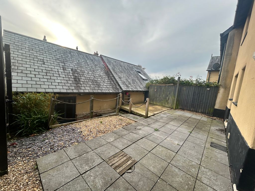 Property photo 2 of 12 Img_6101