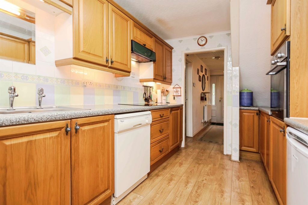 Property photo 3 of 18