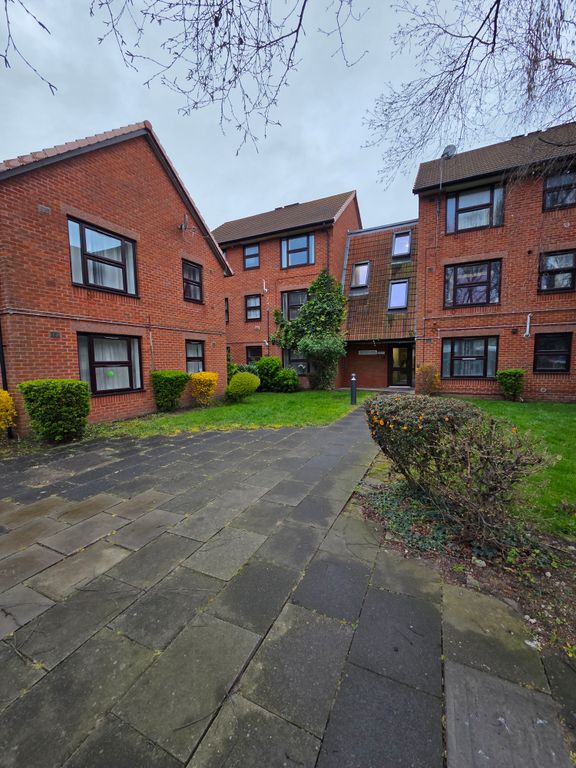 Property photo 1 of 11