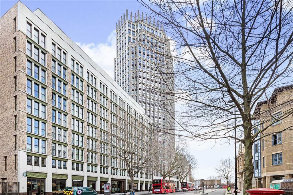 Property photo 1 of 8