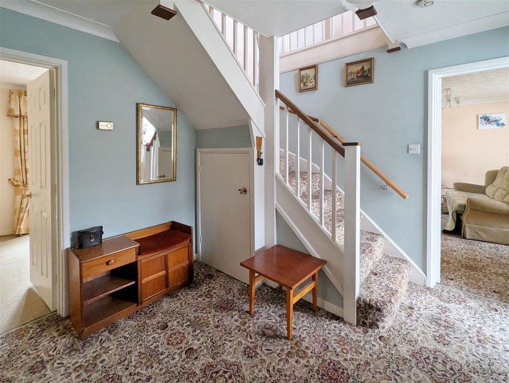 Property photo 2 of 16 Lc6Cgahw6Ketbxb30Zutew.Jpg