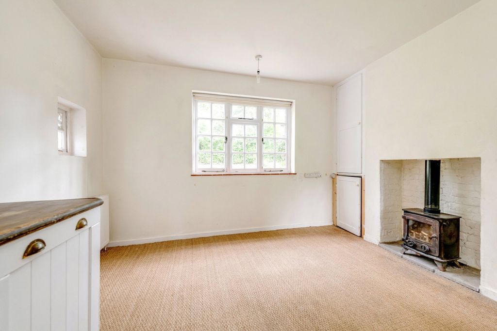 Property photo 3 of 6 Picture No. 04