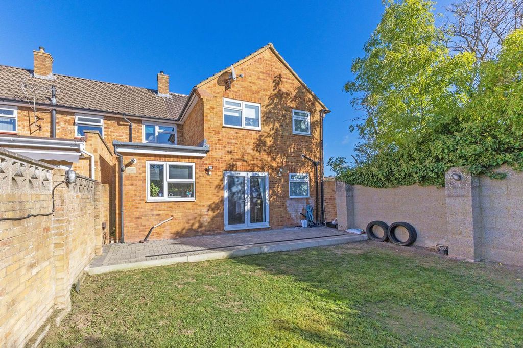 Property photo 1 of 13
