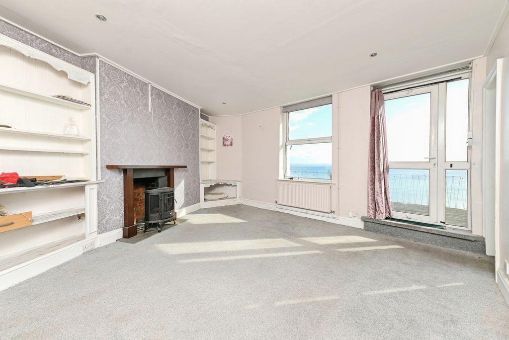 Property photo 2 of 22 Pbox-Img.Jpg