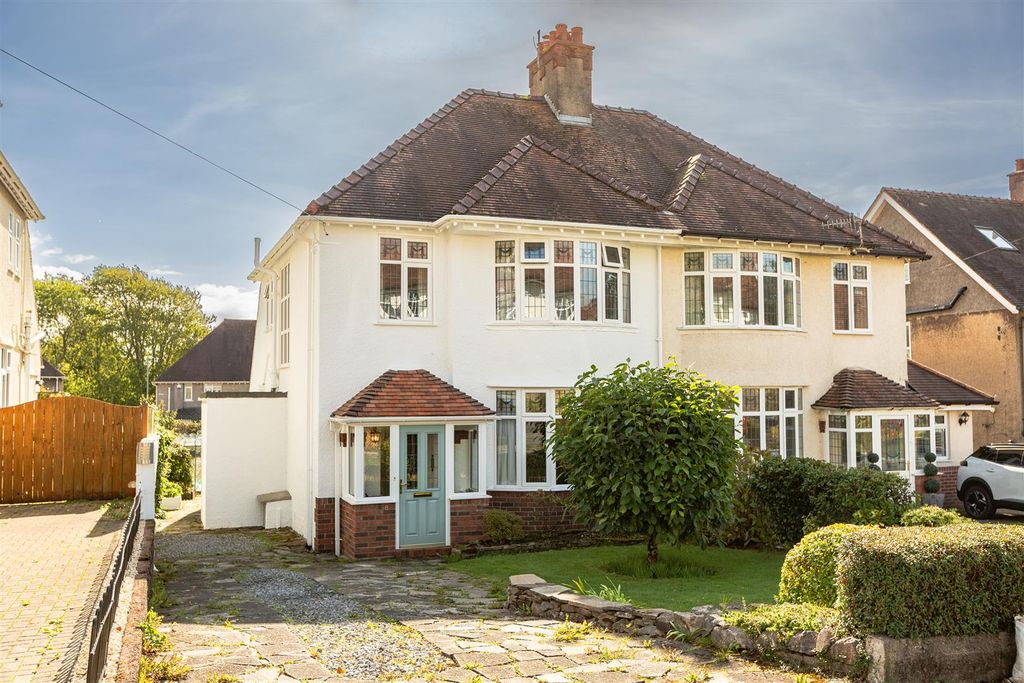 Property photo 1 of 28 External
