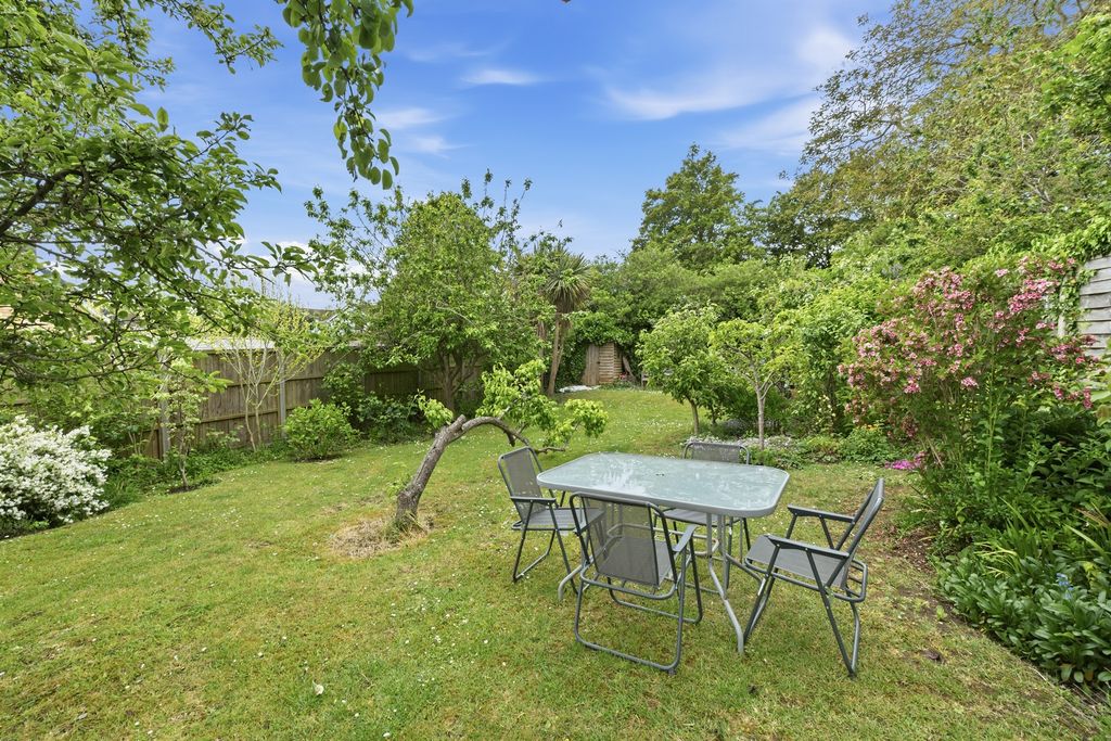 Property photo 3 of 19