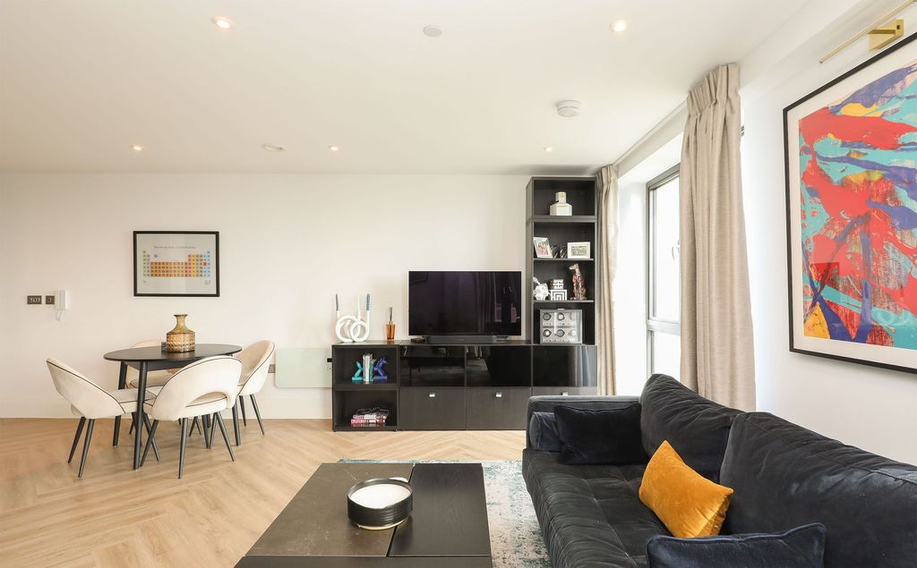 Additional image 8 of 2 bed flat for saleHallam Towers, Fulwood Road, Sheffield S10