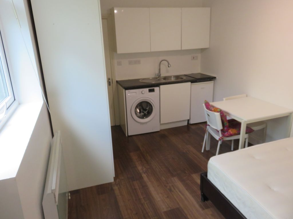 Property photo 1 of 5