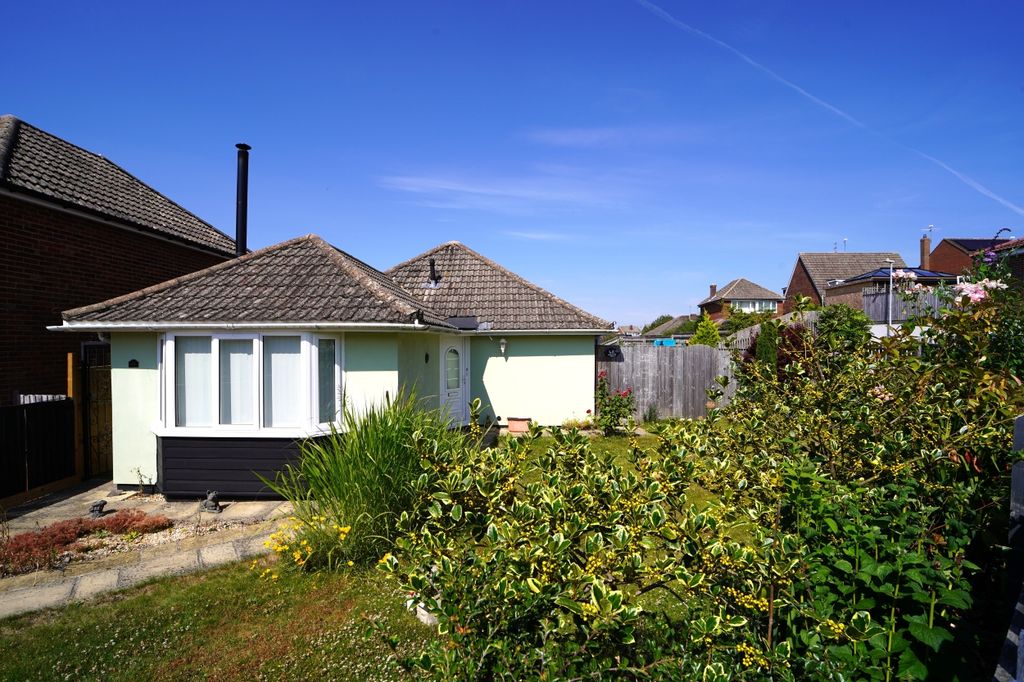 Property photo 1 of 9