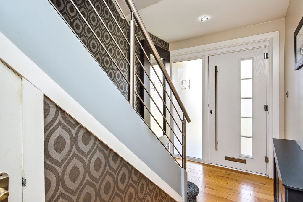 Property photo 2 of 12 Property Image 2