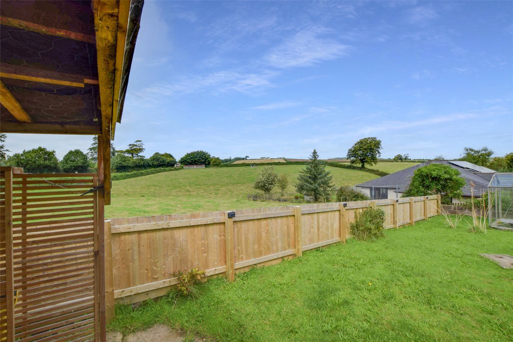 Property photo 1 of 14 Picture No. 29