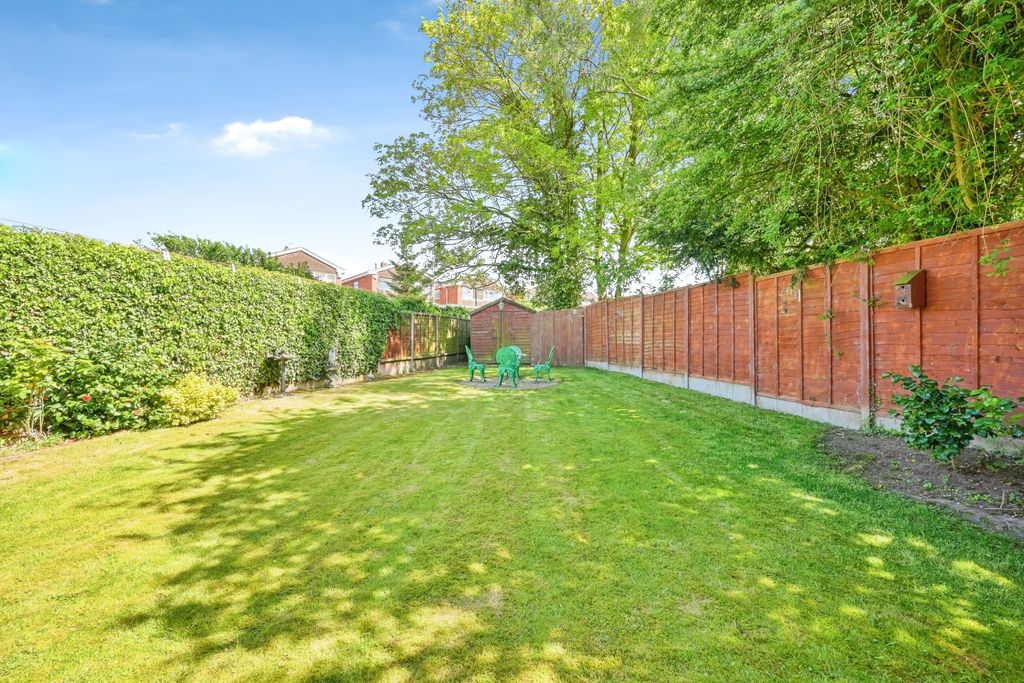 Property photo 2 of 19 Gcg-18
