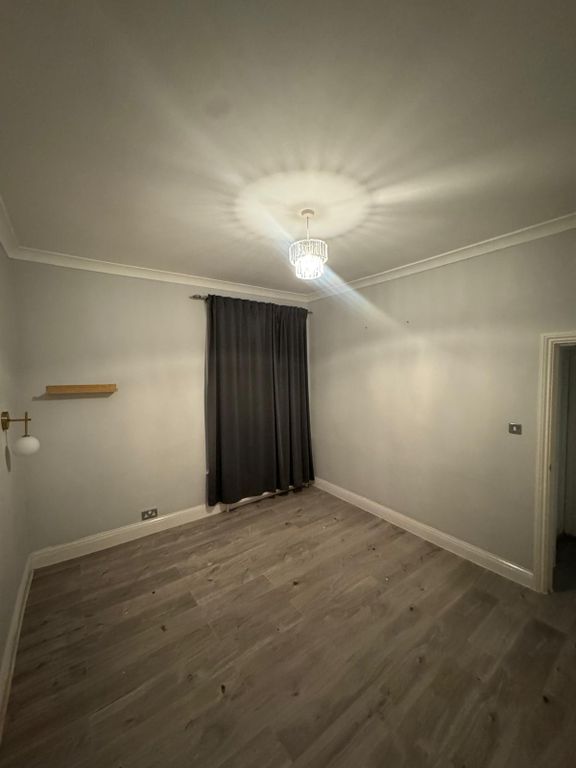 Property photo 3 of 10 Gallery