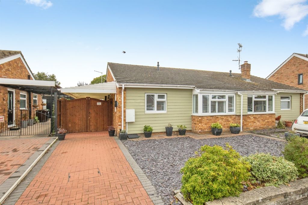 Property photo 1 of 26