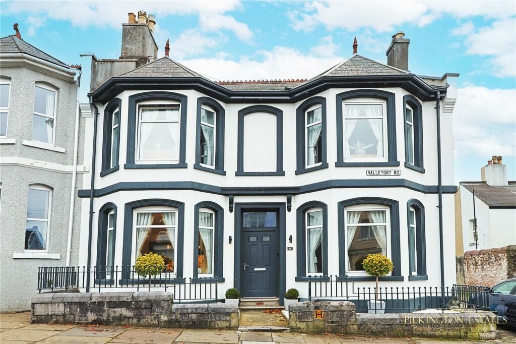 Property photo 1 of 18 4294230