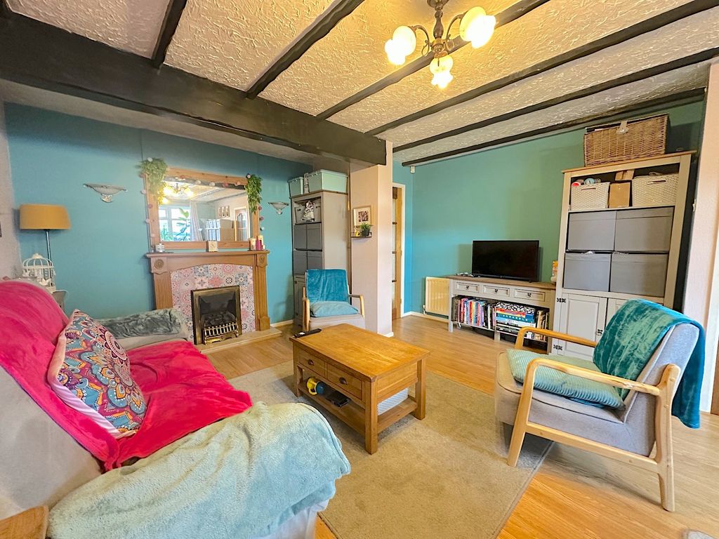 Property photo 3 of 20