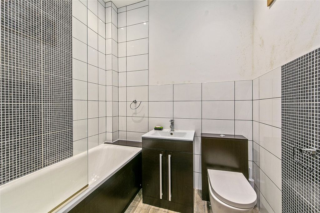 Additional image 9 of 2 bed flat for saleStation Road, Hampton TW12