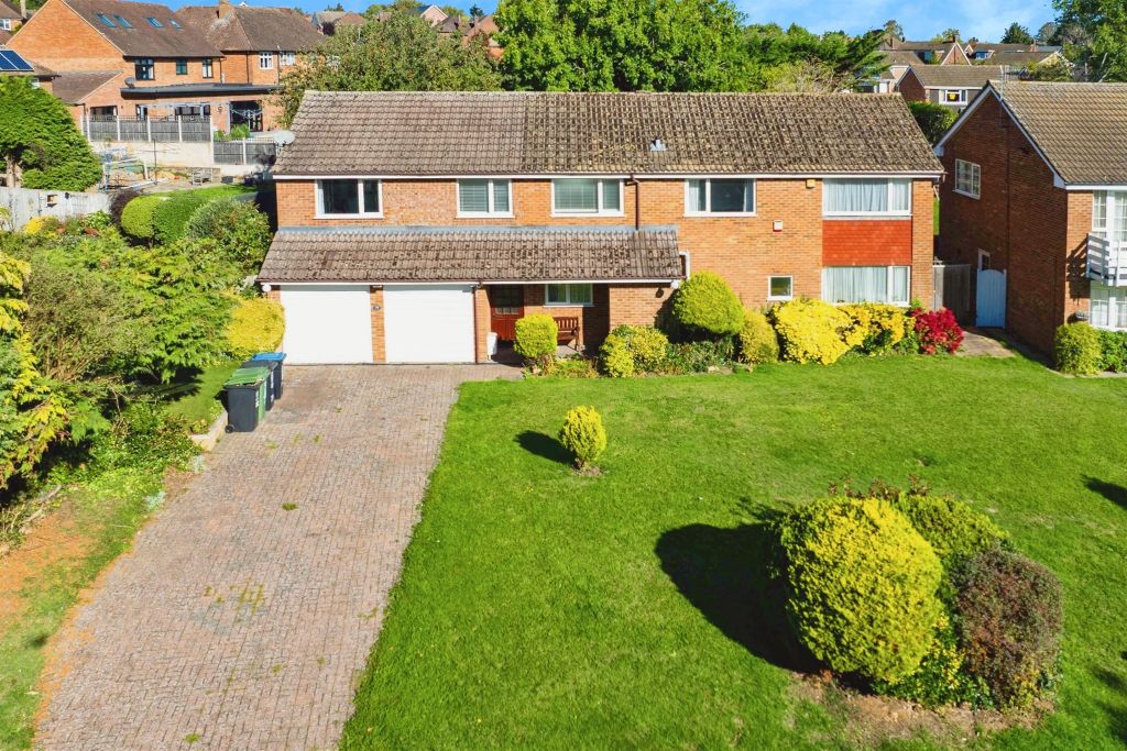 Property photo 3 of 17