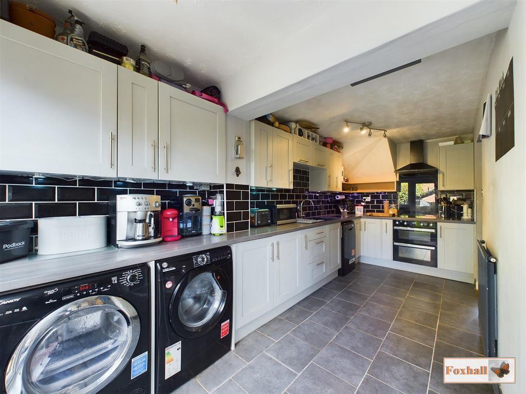 Property photo 1 of 18 Extended Kitchen/Breakfast Room