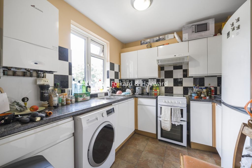 Property photo 2 of 6 9068d1F4-6040-4Ab2-A