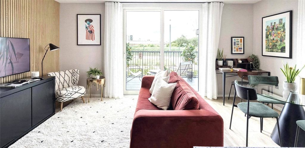 Property photo 3 of 11 Picture No. 24