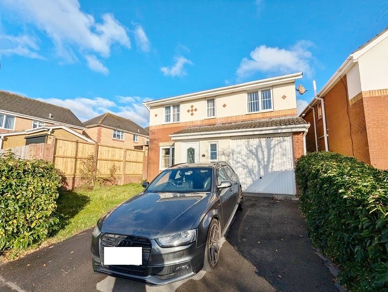 Property photo 1 of 11