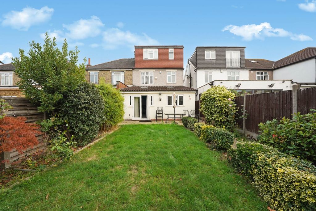 Property photo 2 of 15