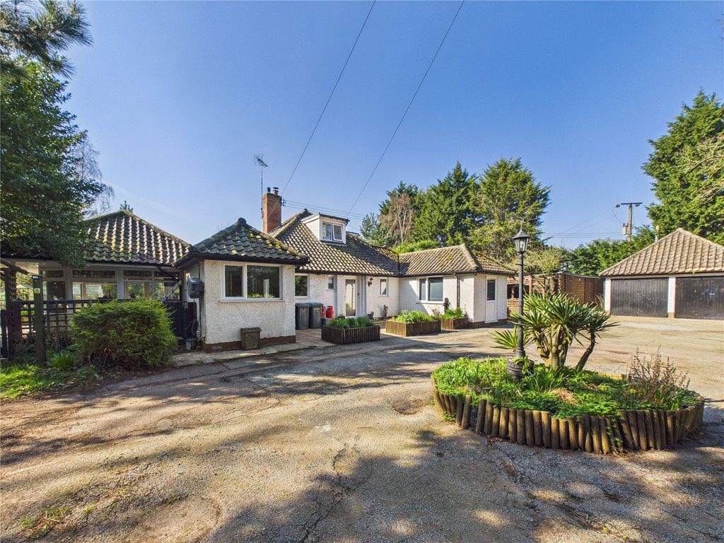 Property photo 1 of 22 Picture No. 48