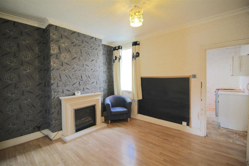 Property photo 3 of 10 Img_5922.Jpg
