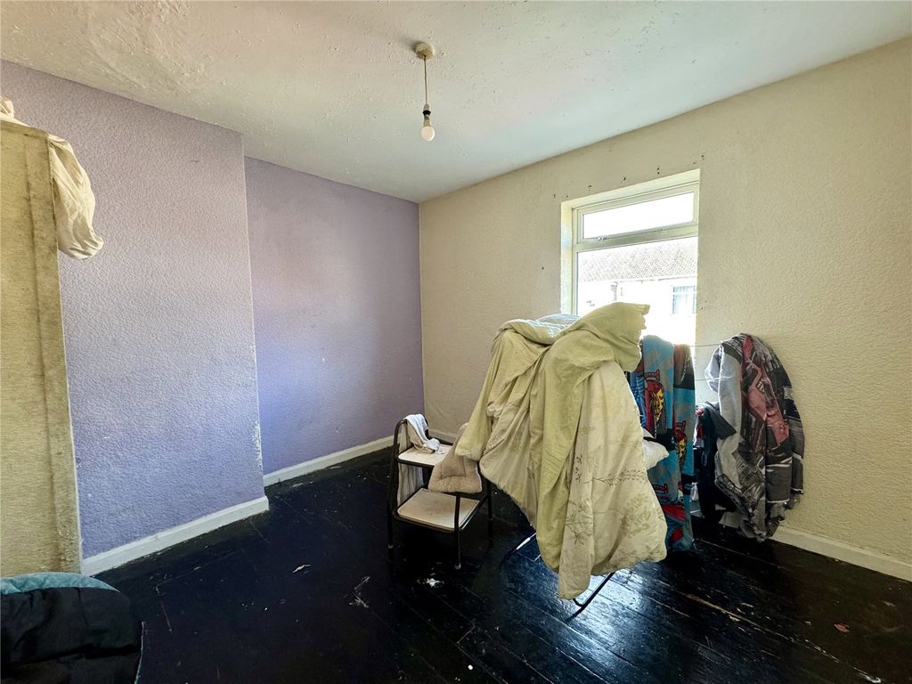 Property photo 3 of 4 Picture No. 07