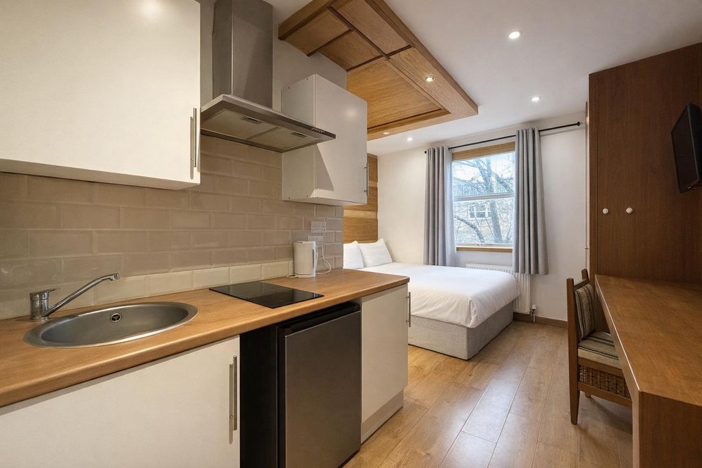 Property photo 1 of 5 Chatgpt Image Feb 9, 2026, 01_51_19 Pm.Png